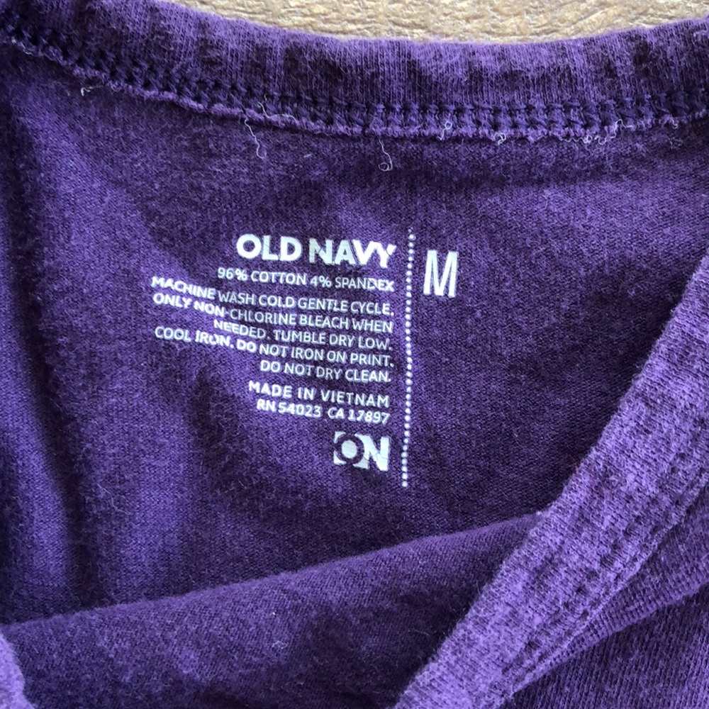 💜old Navy tank💜 - Picture 2 of 2